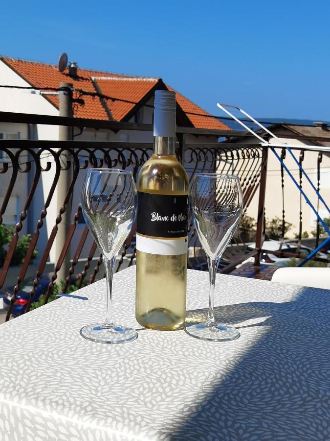 Apartment Kamen Novi Vinodolski Buitenkant foto