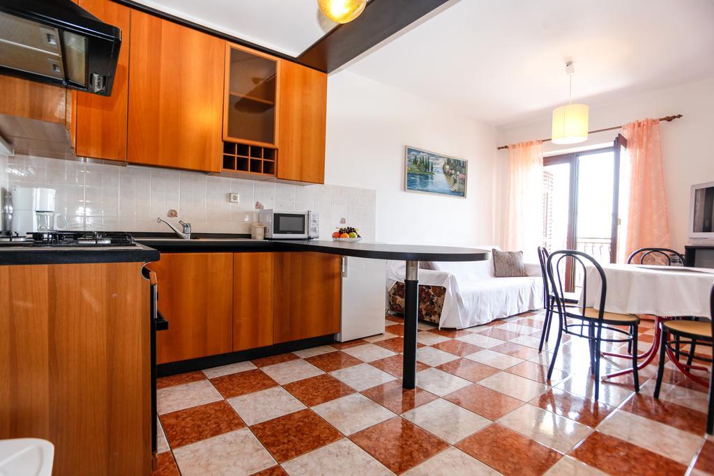 Apartment Kamen Novi Vinodolski Buitenkant foto